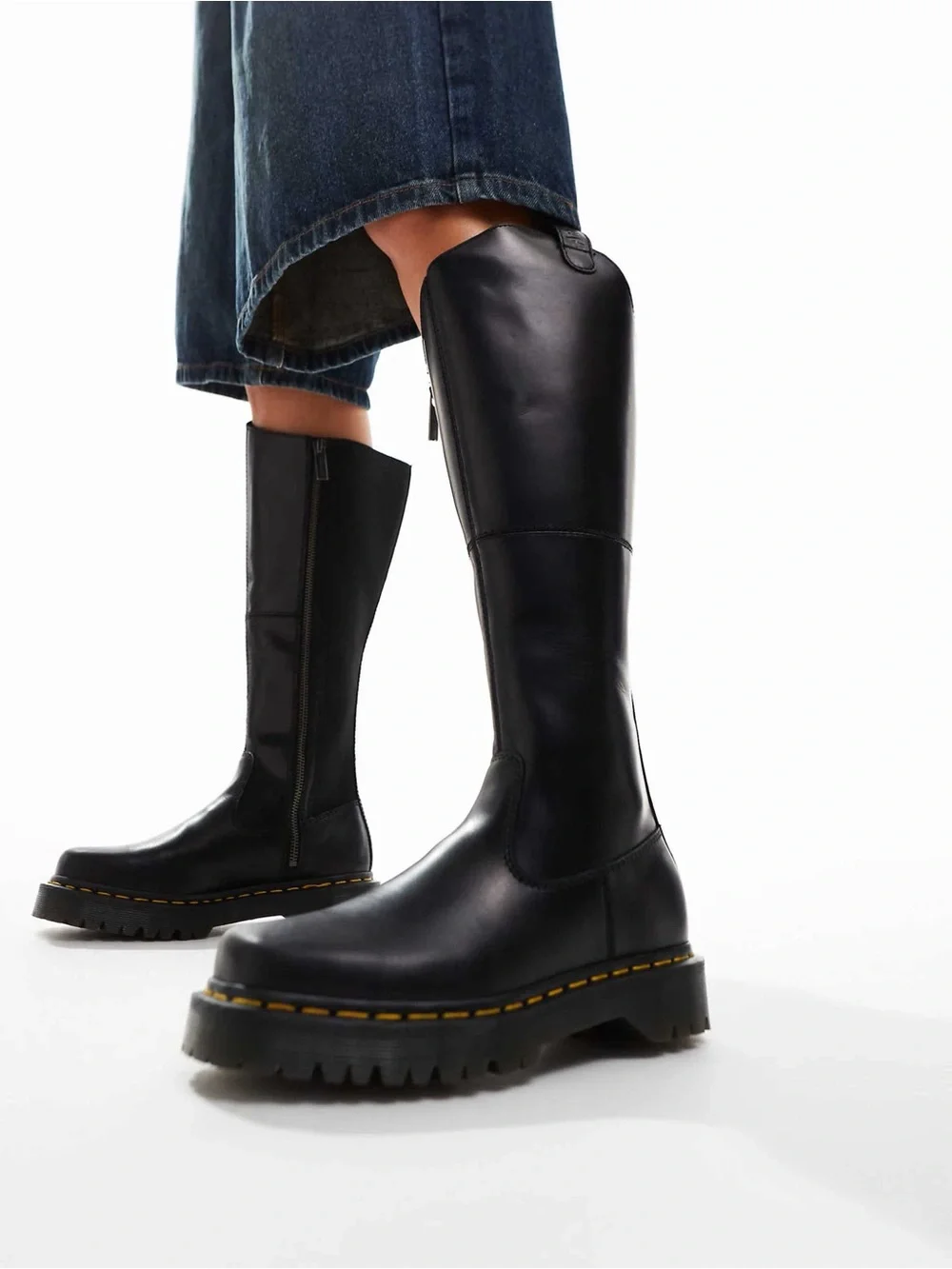 Dr Martens Amaayah knee high boots NWOT